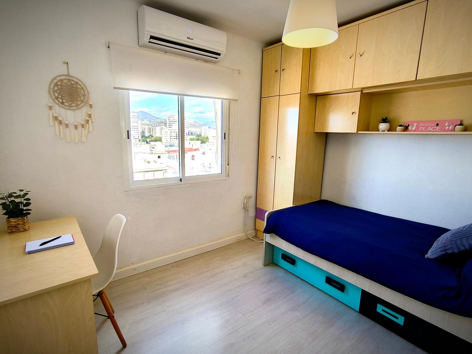 Malaga Vialia Deluxe Apartment Exterior photo